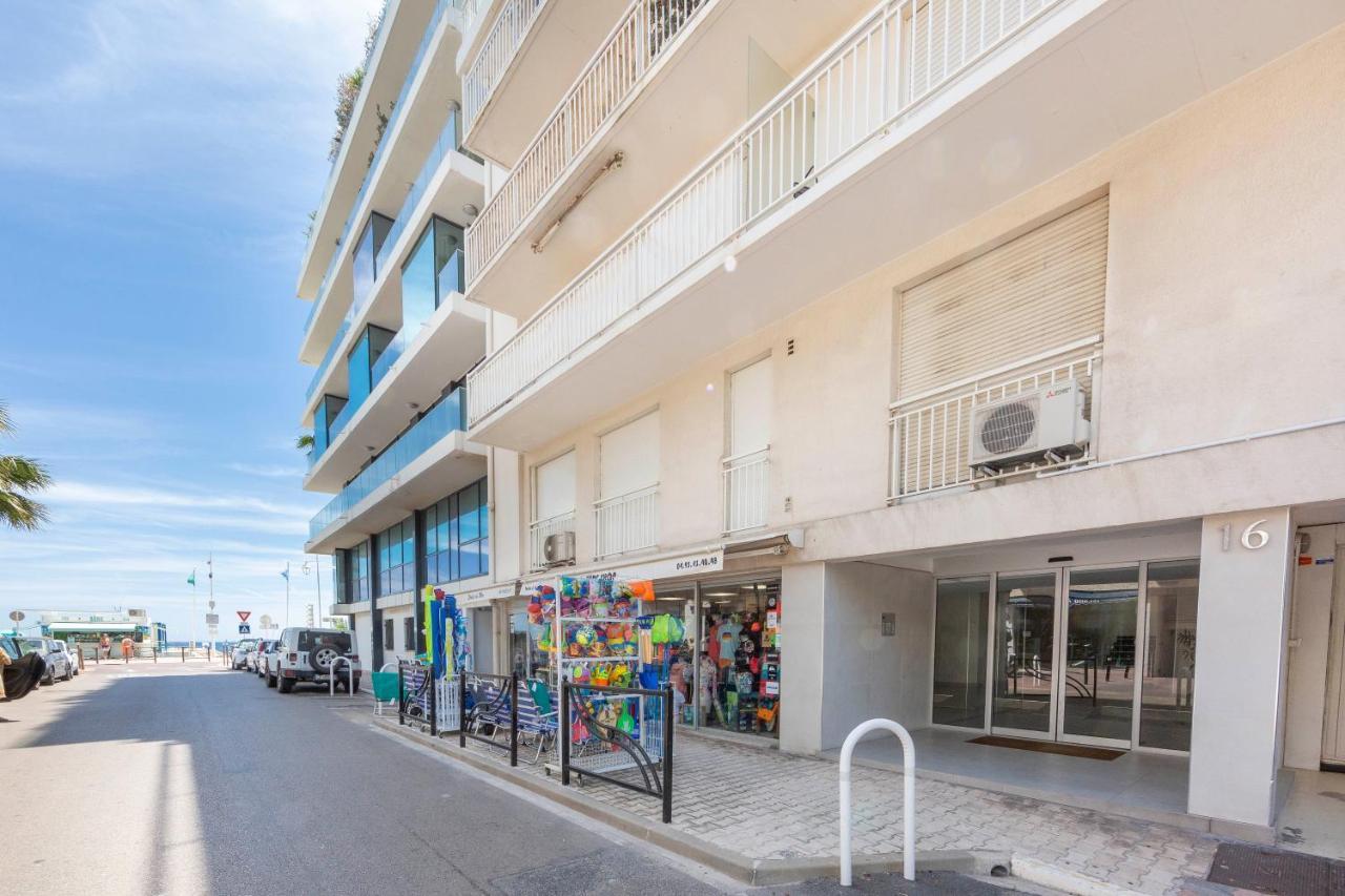 CANNES place de l'étang, palm beach Esterno foto